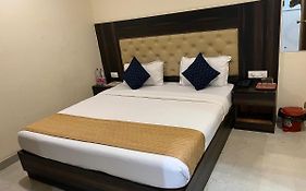 Hotel Ivy Plaza Luxury